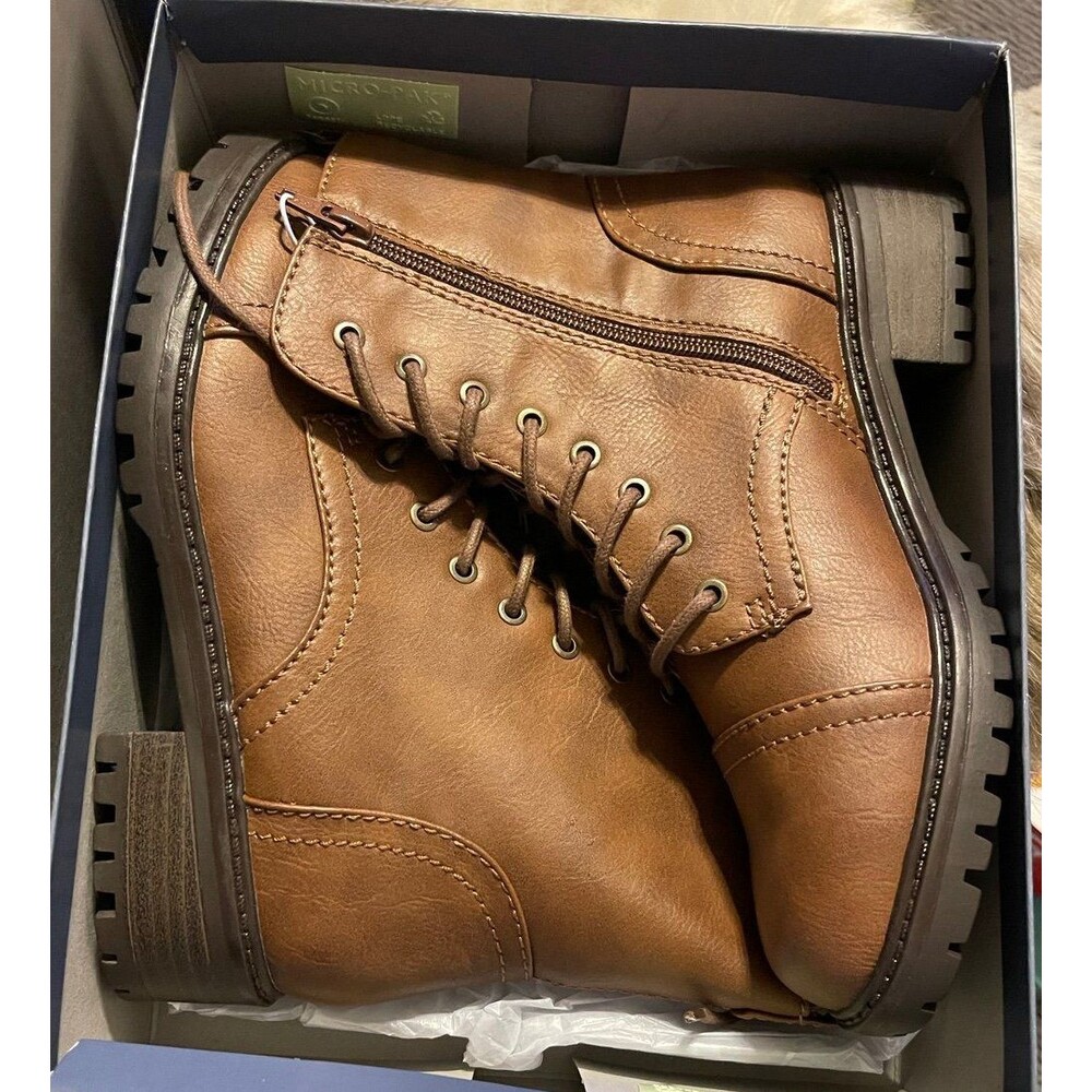 Women's Boho Hippie lace up Universal Thread boots - brand new, size 8